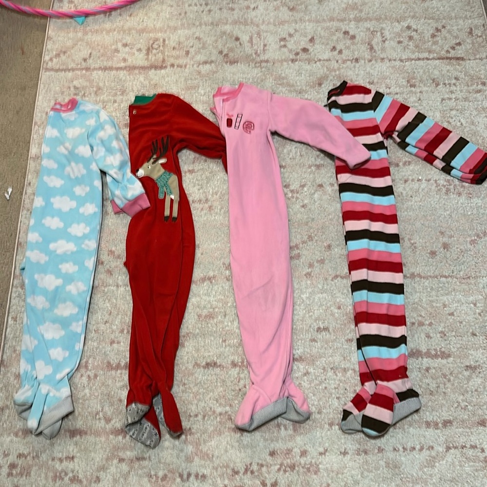 Toddler Fleece Sleepers   Sized 3T